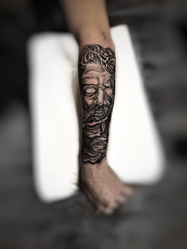 Explore full sleeve tattoo ideas for women, creative tattoo ideas in Lavonia, available at 1890 Tattoo Co.