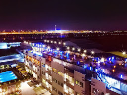 SKY Bar & Restaurant