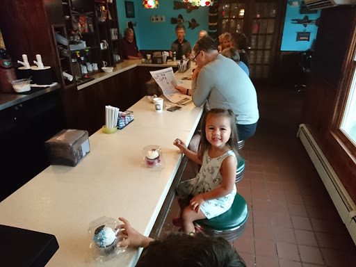 Bakery «Hole In One Bakery and Coffee Shop», reviews and photos, 4295 US-6, Eastham, MA 02642, USA