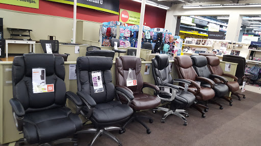 Office Supply Store «Staples», reviews and photos, 2120 SW 32nd Ave, Coral Gables, FL 33145, USA