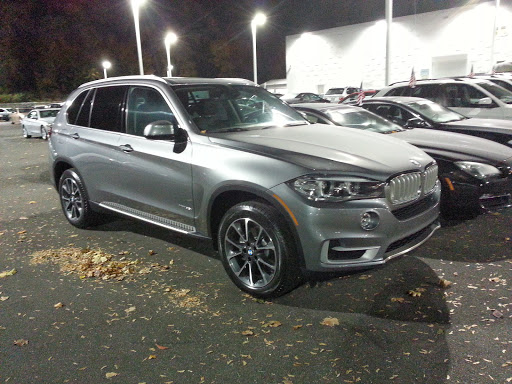 BMW Dealer «BMW of Oyster Bay», reviews and photos, 145 Pine Hollow Rd, Oyster Bay, NY 11771, USA