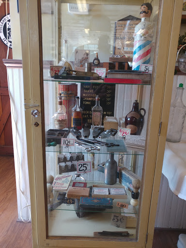 Barber Shop «Reeds Barber Shop», reviews and photos, 118 Gravel Pike, Pennsburg, PA 18073, USA