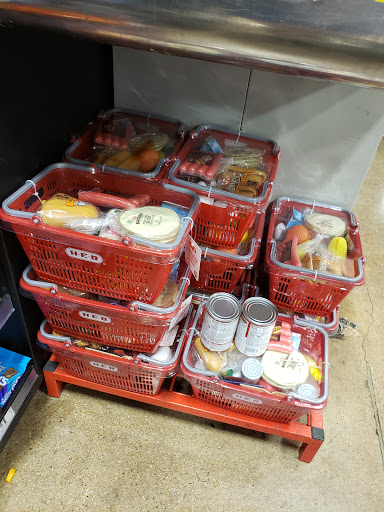 Grocery Store «H-E-B plus!», reviews and photos, 800 Dallas Hwy, Waxahachie, TX 75165, USA