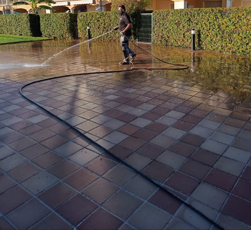 LIMPIEZAS MOXI en Oliva, Valencia