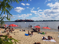 Wedel Beach'in fotoğrafı geniş bir kıyı şeridi ile birlikte