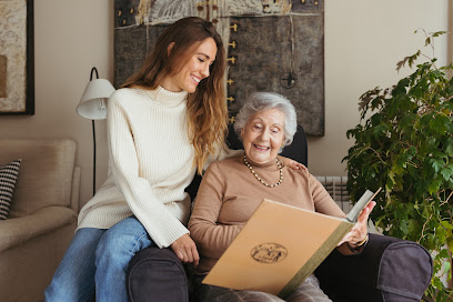 Residencia de ancianos Aiudo Sevilla - Cuidado de Personas Mayores en Sevilla