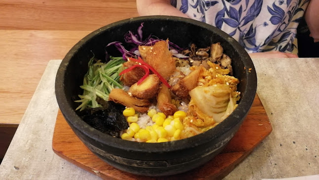 321 alexandra central mall, #02-27, Singapore 159971