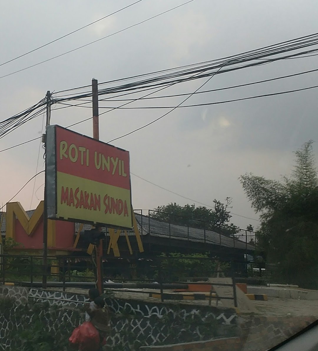 Roti Unyil Masakan Sunda