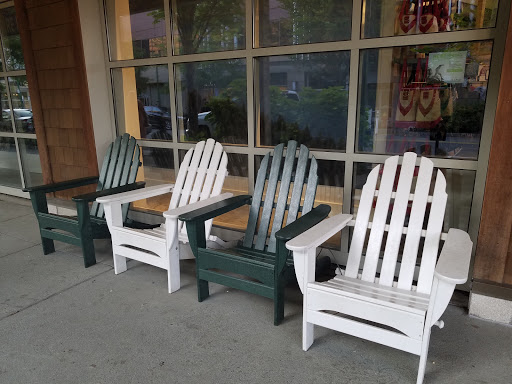 Clothing Store «L.L. Bean», reviews and photos, 1 Ridge Hill Boulevard, Yonkers, NY 10710, USA