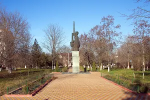 Памятник воинам-таировцам image