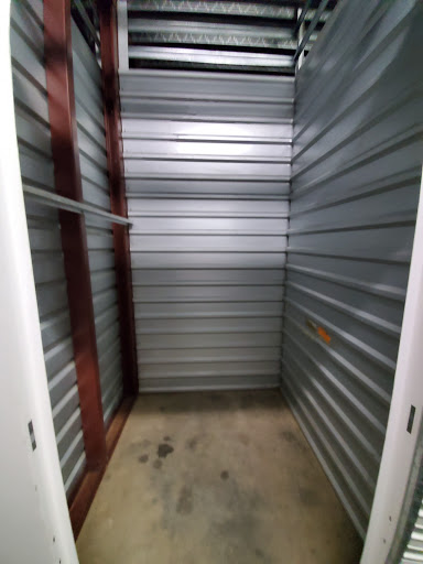 Storage Facility «Extra Space Storage», reviews and photos, 100 S Bayles Ave, Port Washington, NY 11050, USA