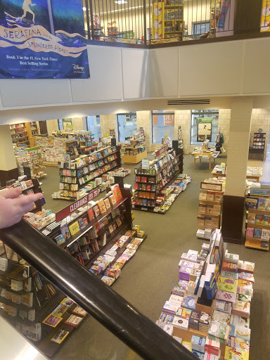 Book Store «Barnes & Noble», reviews and photos, 3 S Tunnel Rd, Asheville, NC 28805, USA