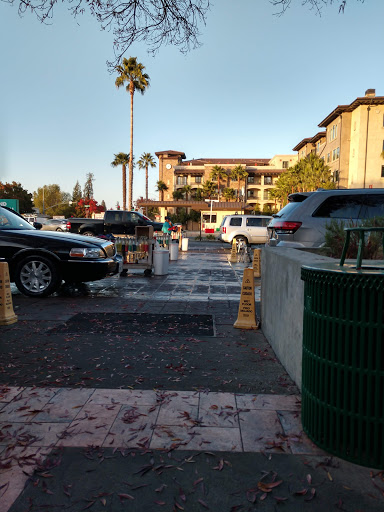 Car Wash «Auto Pride Hand Car Wash», reviews and photos, 909 Woodside Rd, Redwood City, CA 94061, USA