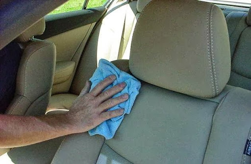 Auto Body Shop «Custom Color & Collision Center», reviews and photos, 13390 York Rd, North Royalton, OH 44133, USA