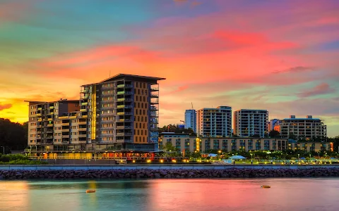 Darwin Waterfront Luxury Suites image