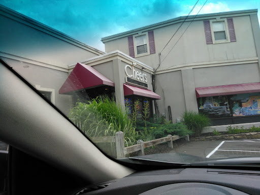 Liquor Store «Cheers», reviews and photos, 249 W High St, East Hampton, CT 06424, USA