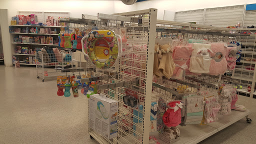 Clothing Store «Ross Dress for Less», reviews and photos, 1821 W Imperial Hwy, La Habra, CA 90631, USA