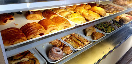 Donut Shop «Circus Donuts», reviews and photos, 1500 W Carson St, Torrance, CA 90501, USA