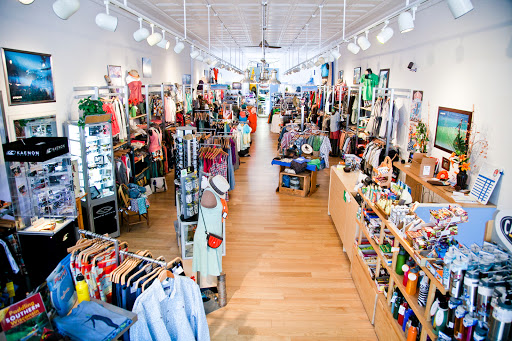 Outdoor Sports Store «Clear Water Outdoor - Lake Geneva», reviews and photos, 744 W Main St, Lake Geneva, WI 53147, USA