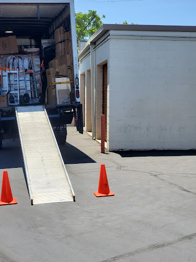 Self-Storage Facility «Public Storage», reviews and photos, 9036 Glenoaks Blvd, Sun Valley, CA 91352, USA