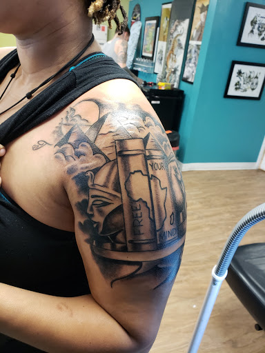 Tattoo Shop «The Iron Inkwell Custom Tattoos & Piercings», reviews and photos, 1901 N Monroe St Suite D, Tallahassee, FL 32303, USA