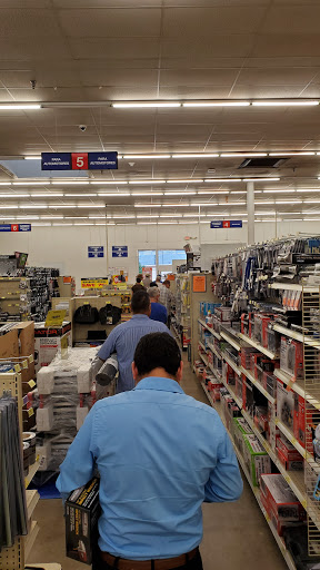 Hardware Store «Harbor Freight Tools», reviews and photos, 7555 NW Loop 410, San Antonio, TX 78245, USA