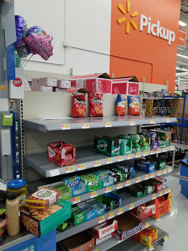 Discount Store «Walmart», reviews and photos, 199 JT Connell Hwy, Newport, RI 02840, USA