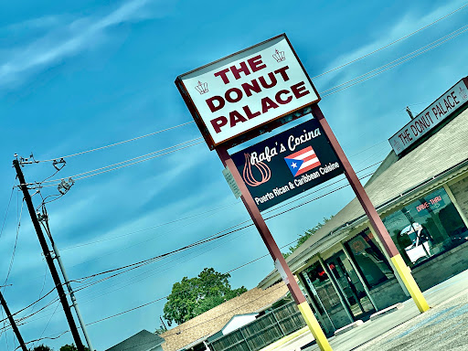 Donut Shop «Donut Palace», reviews and photos, 14540 S Josey Ln, Dallas, TX 75234, USA