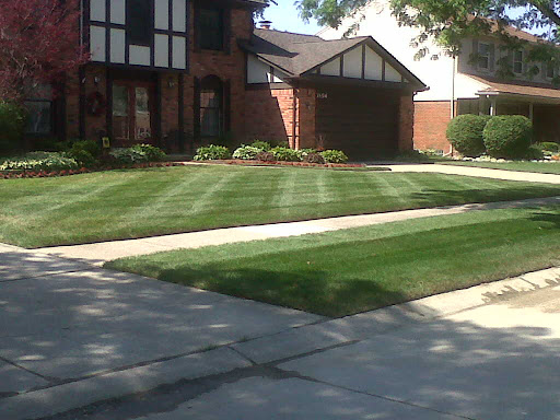 Lakefront Lawn Care