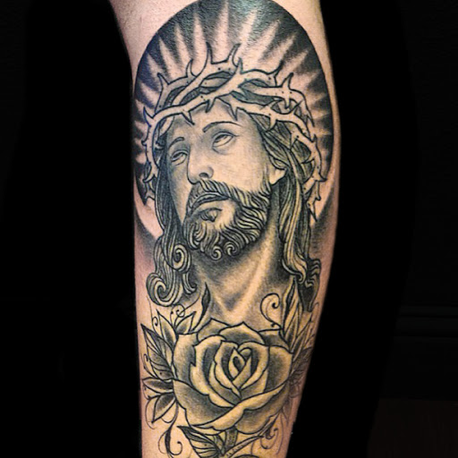 Explore lotus tattoo ideas, creative tattoo ideas in Fremont, available at Inkies Tattoo Studio