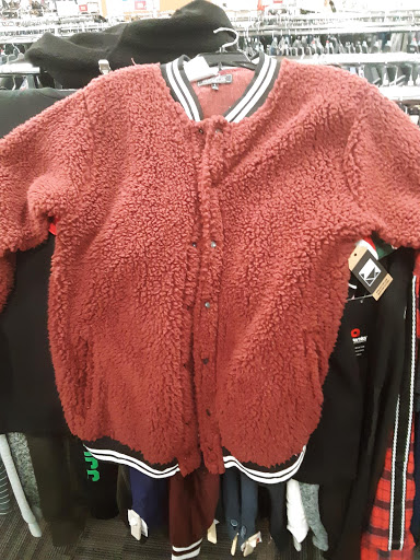 Shopping Mall «Orange Promenade Shopping Ctr», reviews and photos, 80 Boston Post Rd, Orange, CT 06477, USA