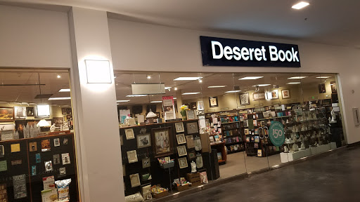 Religious Goods Store «Deseret Book», reviews and photos, 8657 Villa La Jolla Dr 121 B, La Jolla, CA 92037, USA