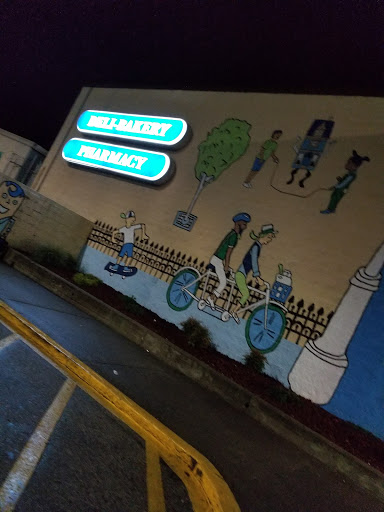 Grocery Store «Kroger», reviews and photos, 1525 Madison Ave, Covington, KY 41011, USA