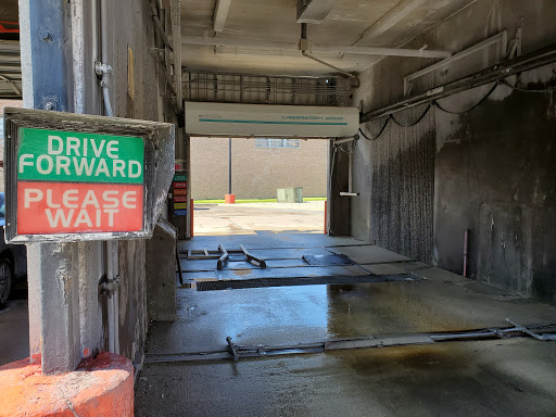 Self Service Car Wash «Spirit of America Car Wash», reviews and photos, 1716 E Irving Park Rd, Schaumburg, IL 60193, USA