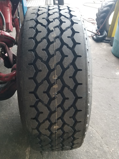 Tire Shop «Big T Tire Pros», reviews and photos, 1109 W Main St, Avon Park, FL 33825, USA