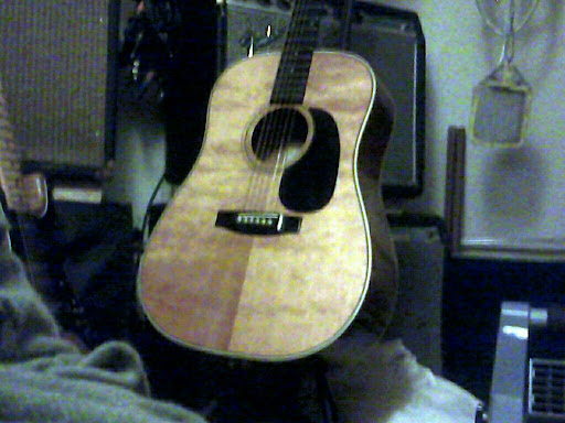 Augustino Guitar