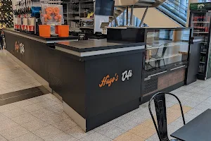 Hugo's Café Sàrl image