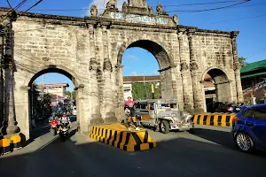 Pagsanjan Stone Arch image