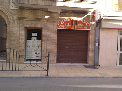 Döner Kebab Paris C. Damian Parras, 11, 23760 Arjona, Jaén, España