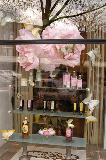 Gift Shop «Essenza Inc», reviews and photos, 615 N 35th St, Seattle, WA 98103, USA