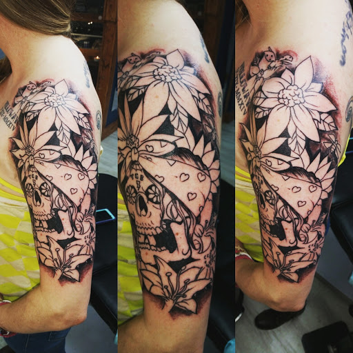 Explore colourful tattoo ideas, creative tattoo ideas in Nashville, available at Titan Tattoo