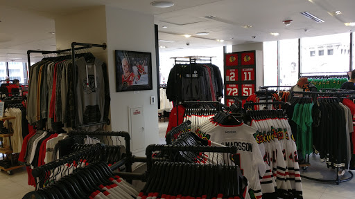 Sportswear Store «Blackhawks Store», reviews and photos, 333 N Michigan Ave, Chicago, IL 60601, USA