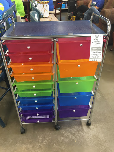 Thrift Store «Goodwill Store», reviews and photos, 1602 W McClain Ave, Scottsburg, IN 47170, USA