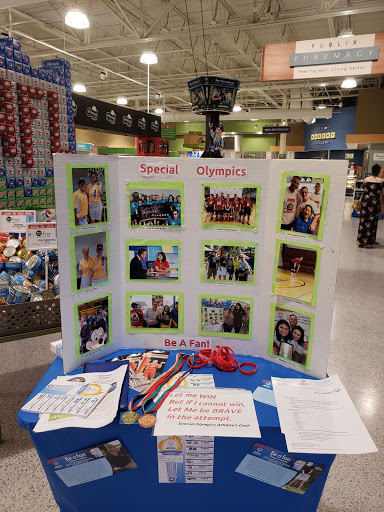 Shopping Mall «La Belle Plaza Shopping Center», reviews and photos, 1535 S Highland Ave, Clearwater, FL 33756, USA