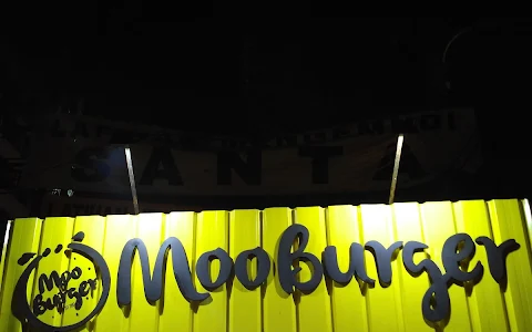 Moo Burger image
