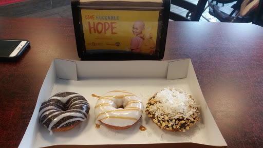 Donut Shop «Duck Donuts», reviews and photos, 2075 Bond St #120, Charlottesville, VA 22901, USA