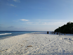 Foto von Meynaamagu Beach mit geräumige küstenlinie