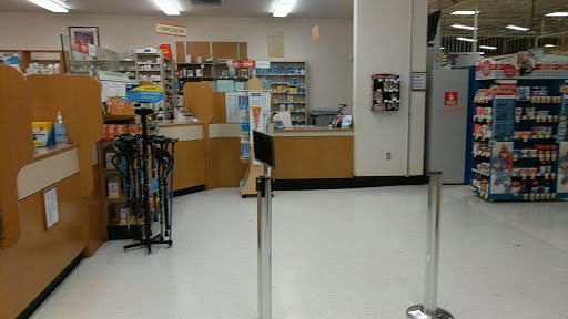 Grocery Store «Fred Meyer», reviews and photos, 51501 Columbia River Hwy, Scappoose, OR 97056, USA