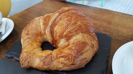 Pastelería-Cafeteria la Xertolina en Tortosa, Tarragona