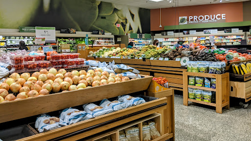 Supermarket «Publix Super Market at Kendall Town & Country», reviews and photos, 8250 Mills Dr, Miami, FL 33183, USA